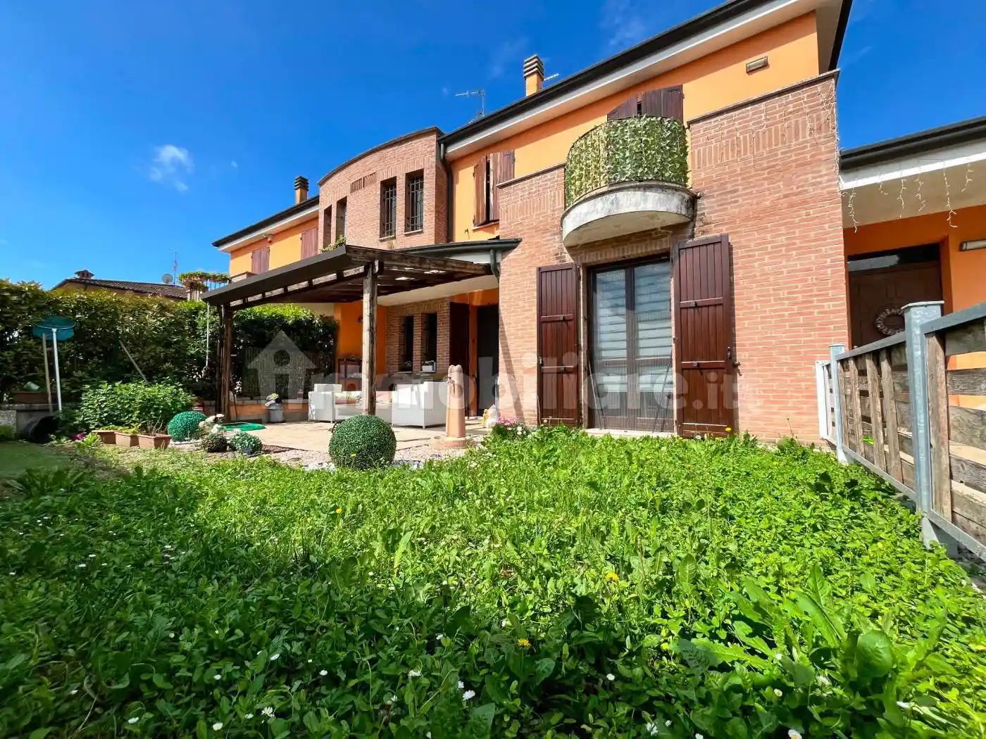 Villetta a schiera in vendita a Moglia