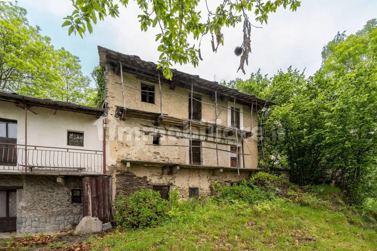 Rustico - Casale in vendita a Barge