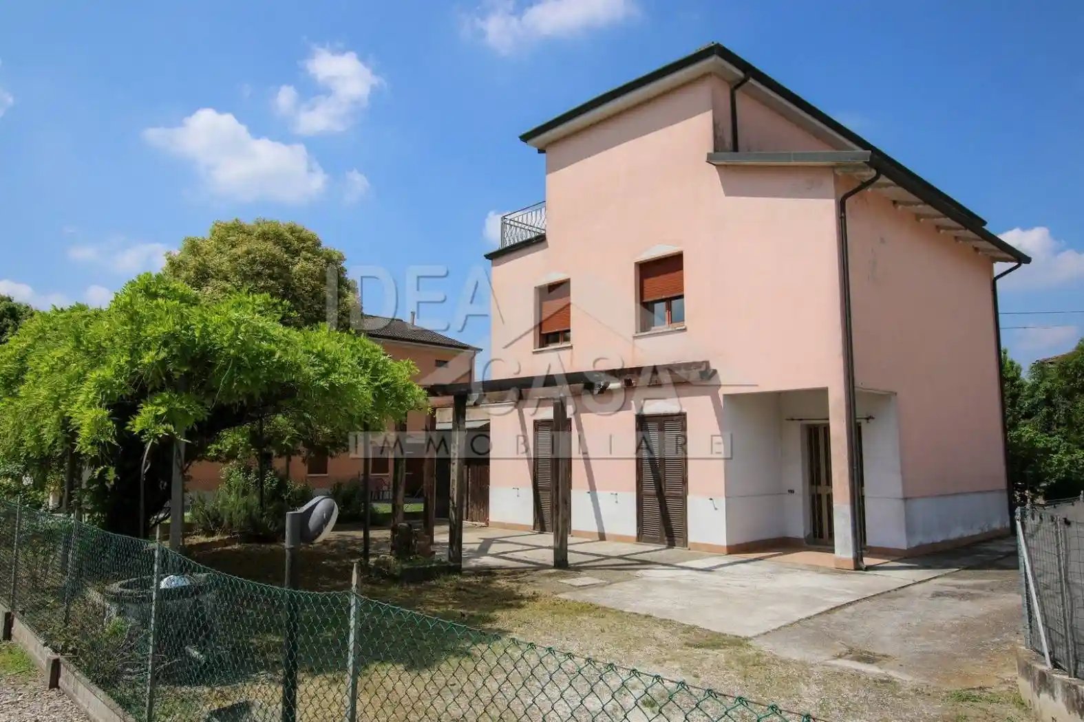 Villa in vendita a Concordia sulla Secchia