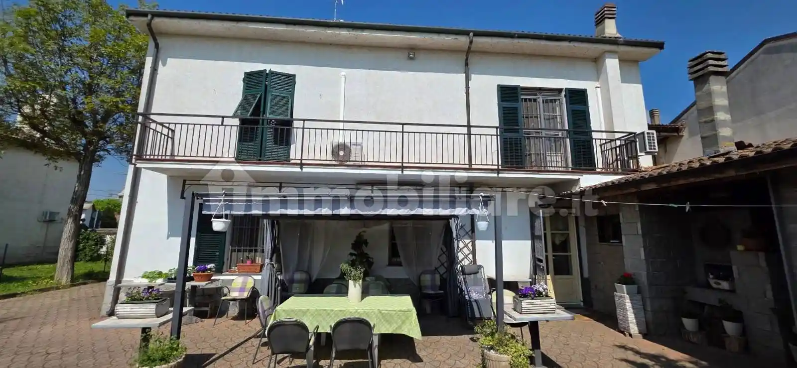 Casa indipendente in vendita a Alessandria