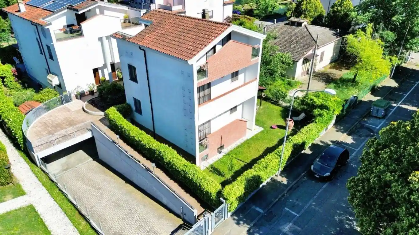 Villa in vendita a Sorbolo Mezzani