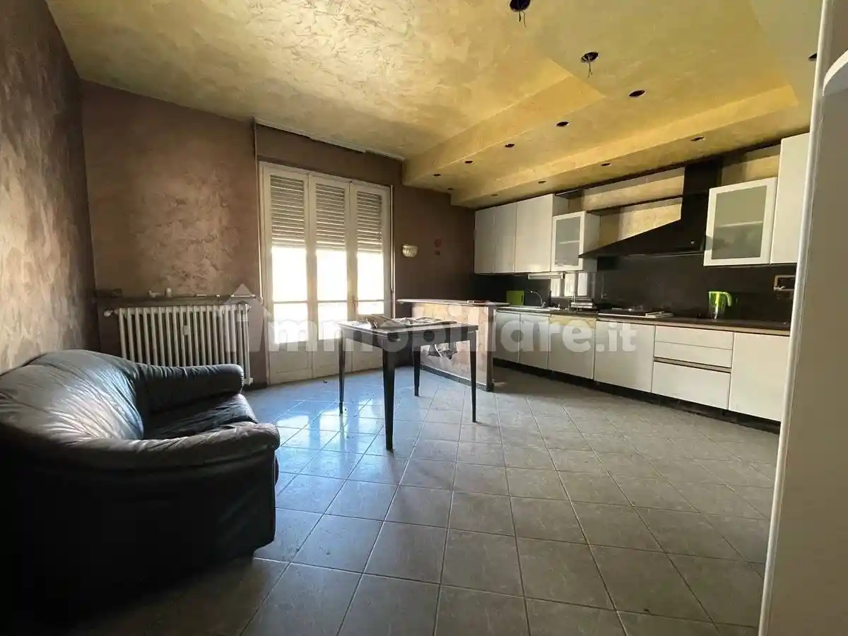 Appartamento in vendita a Santo Stefano Belbo