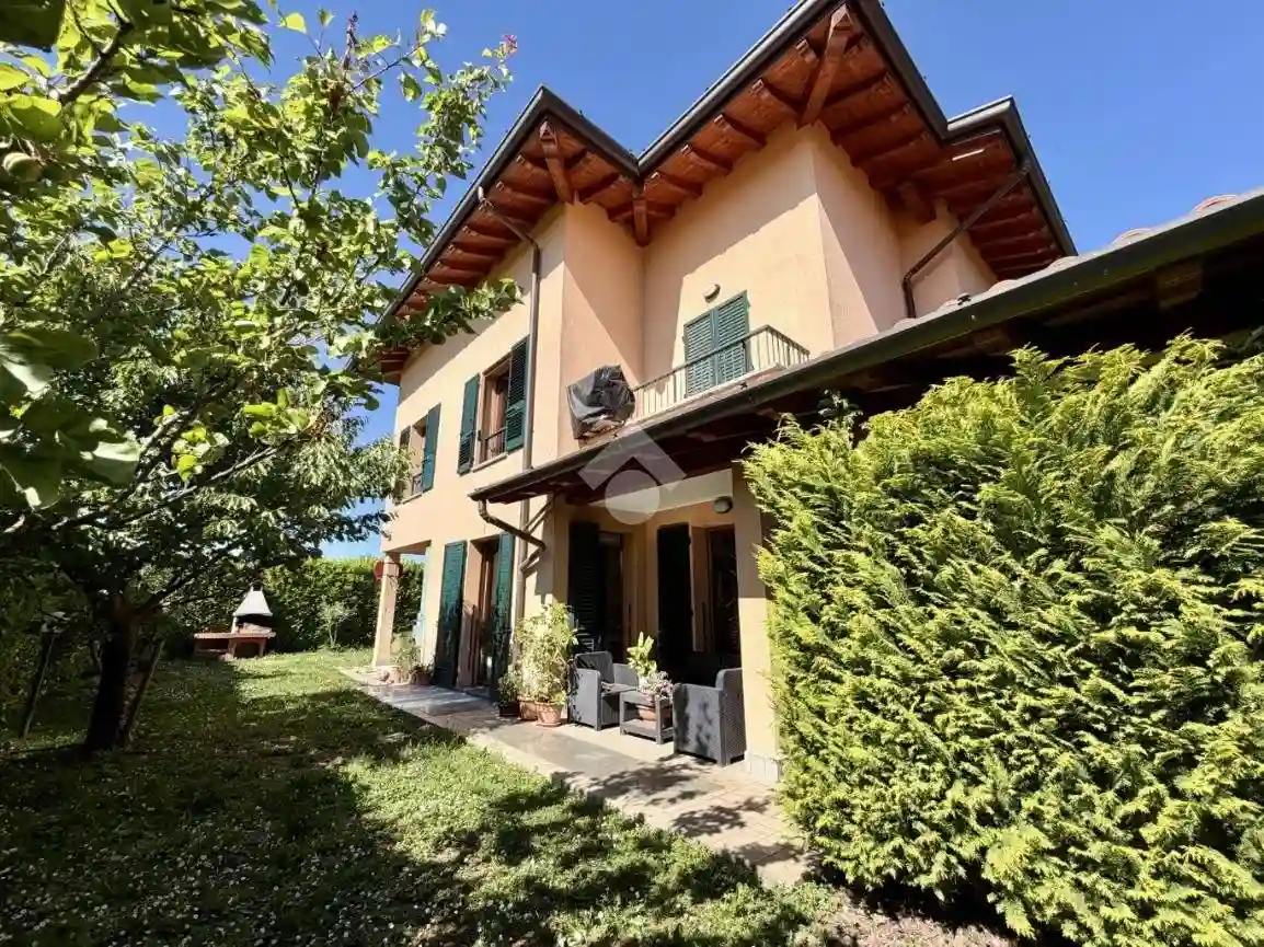 Villetta a schiera - foto 2