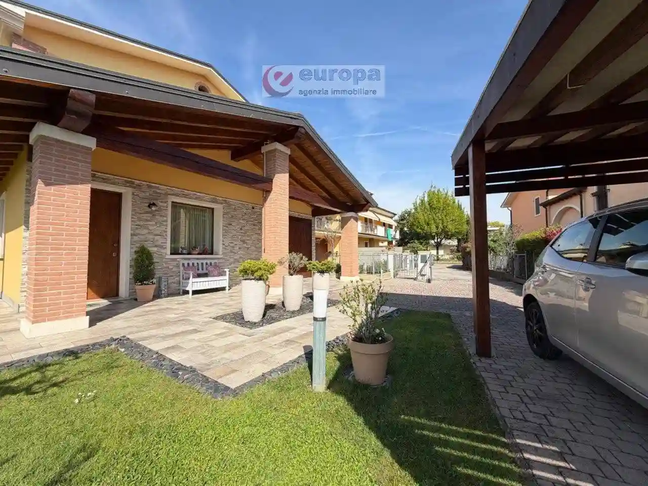 Villetta a schiera - foto 2
