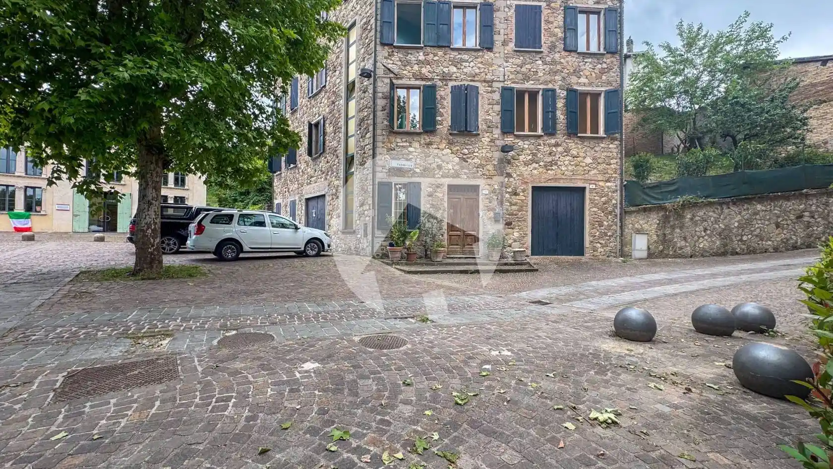 Rustico - Casale in vendita a Canossa