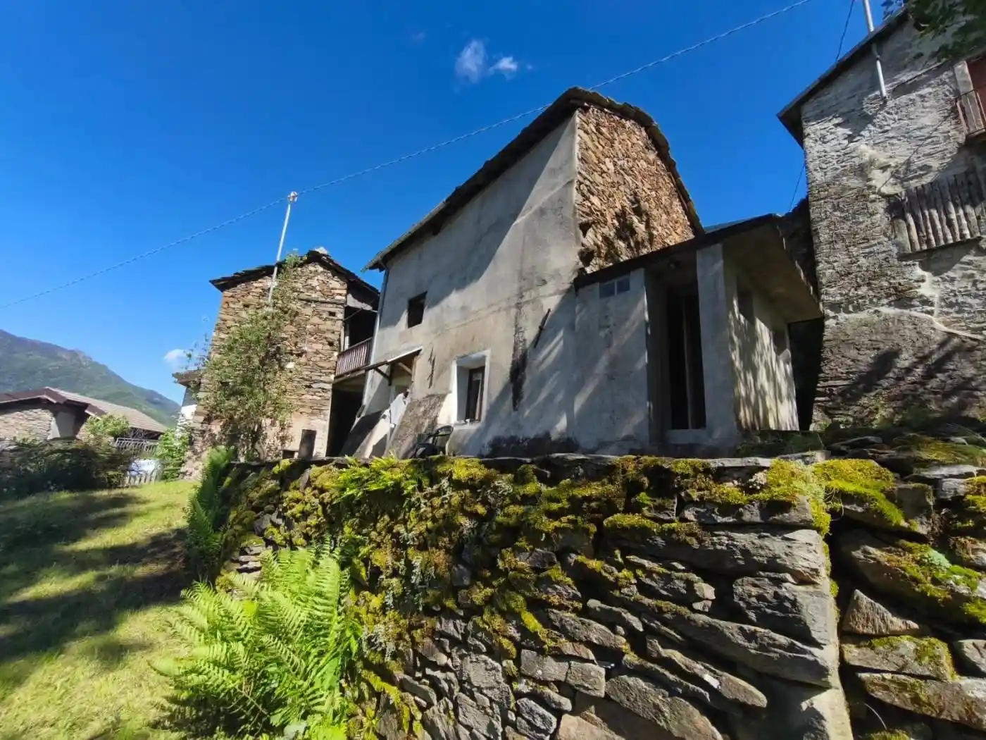 Casa indipendente in vendita a Pomaretto