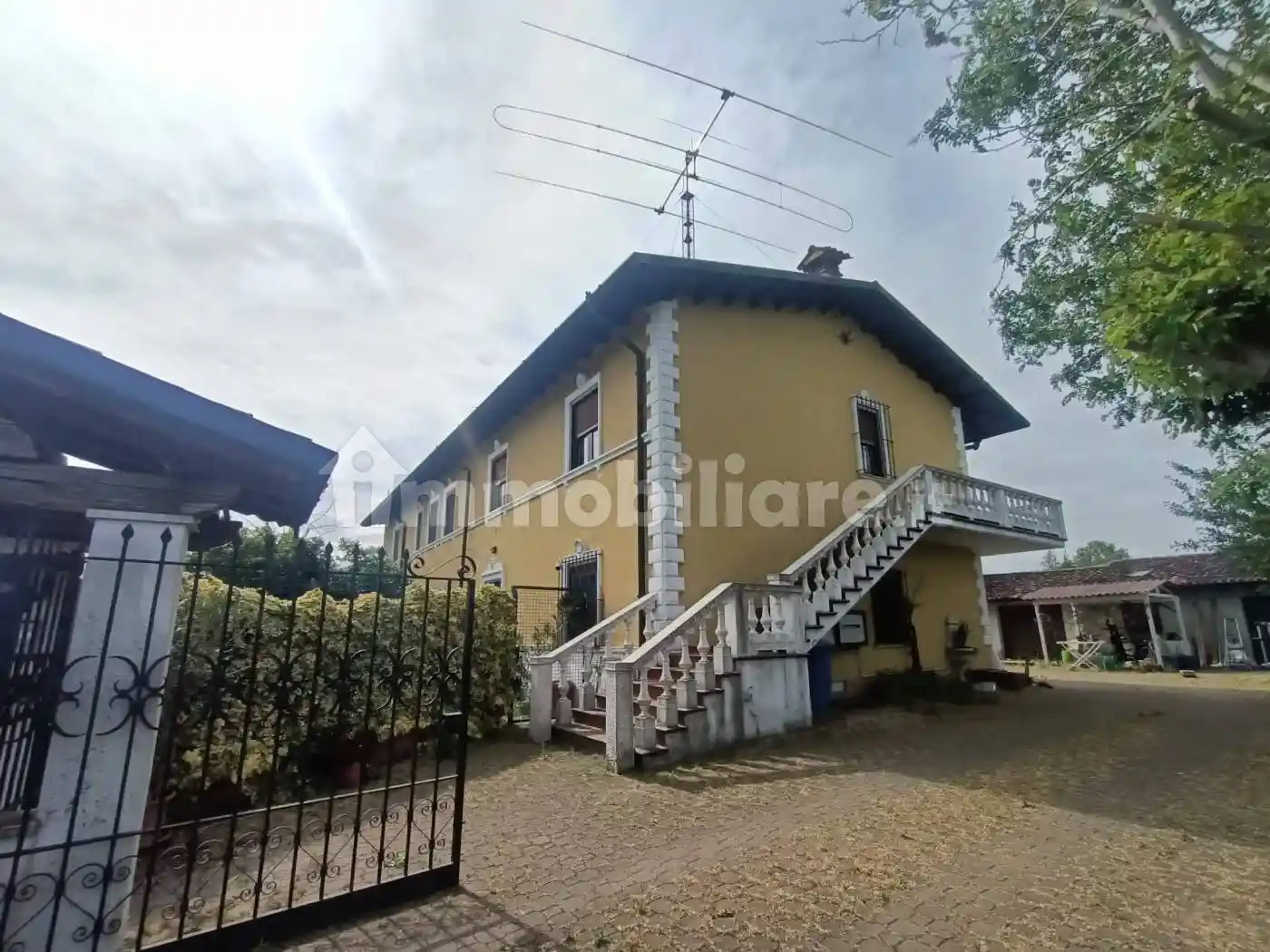 Appartamento in vendita a Castelverde