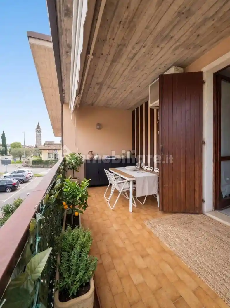 Appartamento in vendita a Bardolino