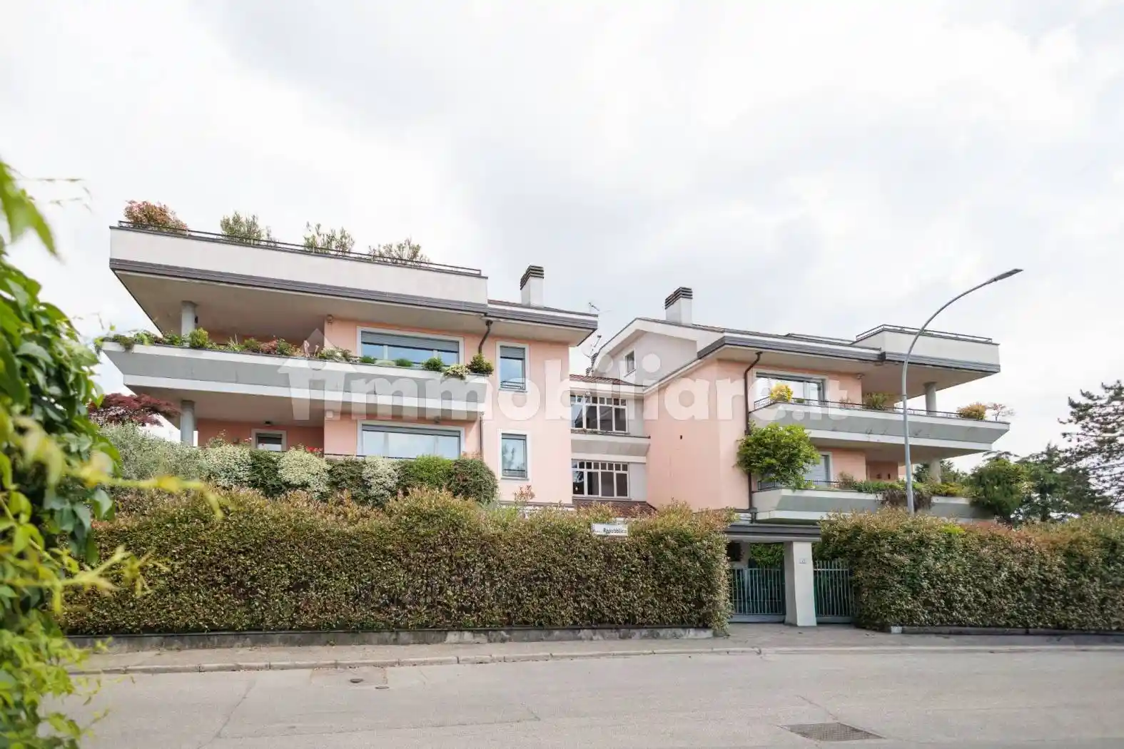 Appartamento in vendita a Arese