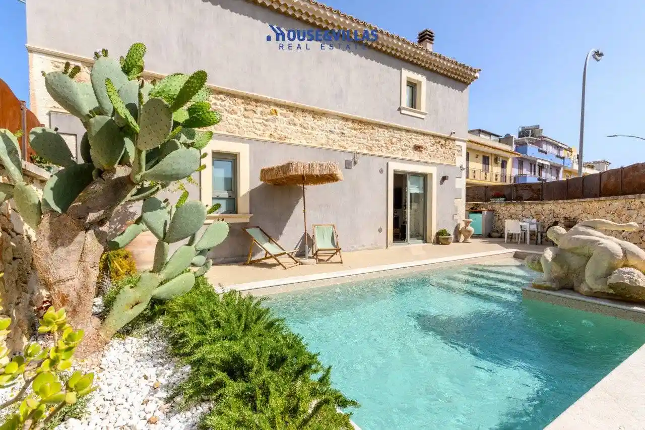 Villa in vendita a Avola