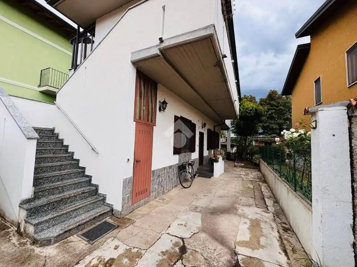 Appartamento in vendita a Rho
