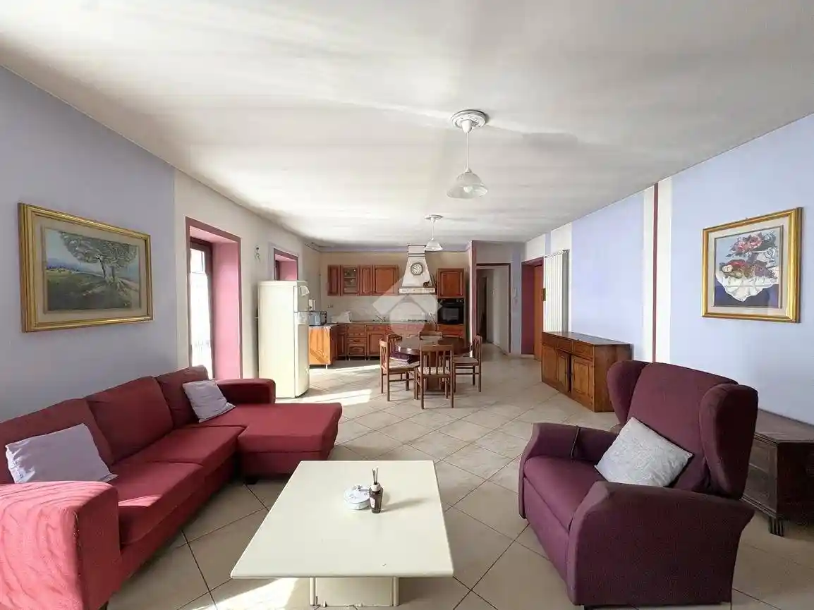 Casa indipendente in vendita a Vestignè