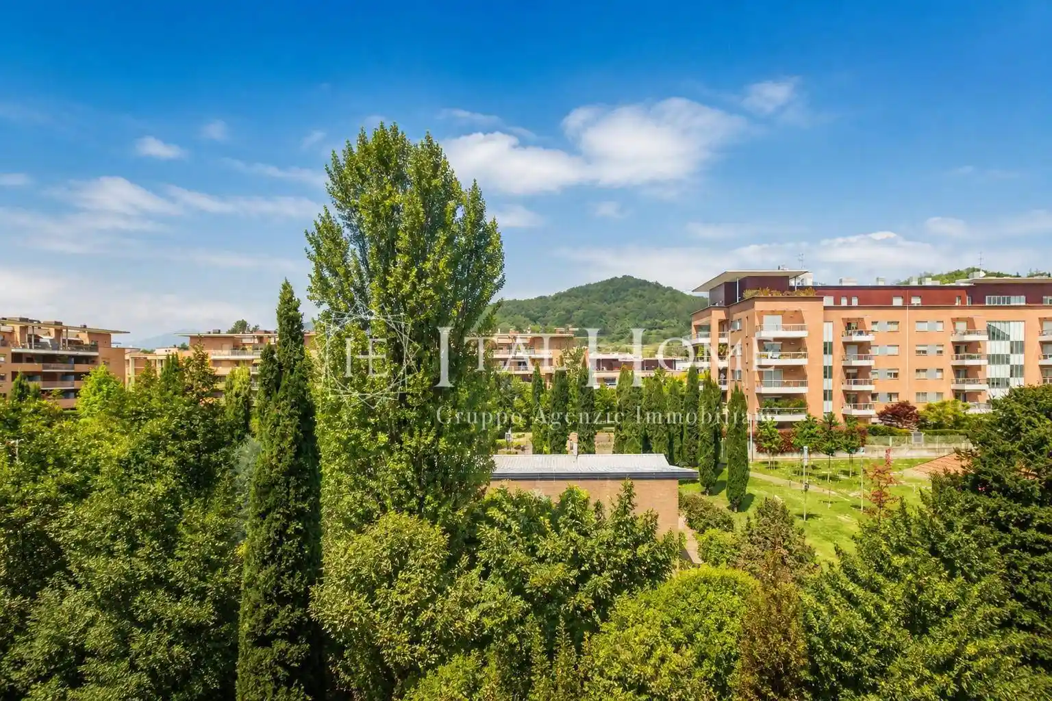 Appartamento in vendita a Bergamo
