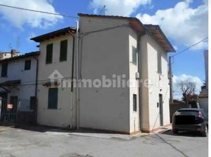 Appartamento in vendita a Campi Bisenzio