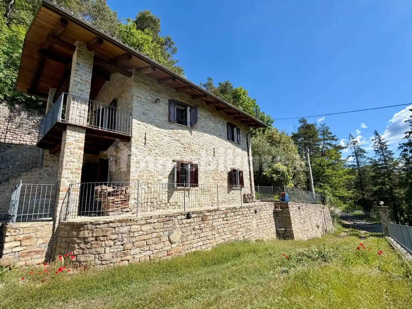 Rustico - Casale in vendita a Alba