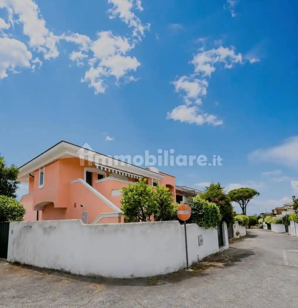 Villetta a schiera in vendita a Anzio