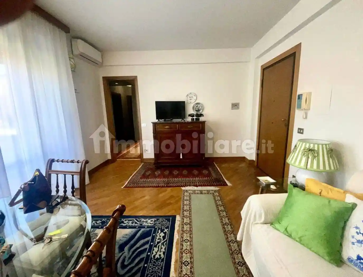 Appartamento in affitto a Viareggio