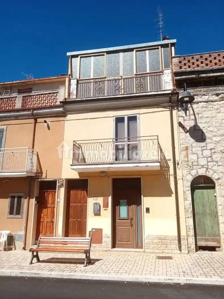 Casa indipendente in vendita a Toro