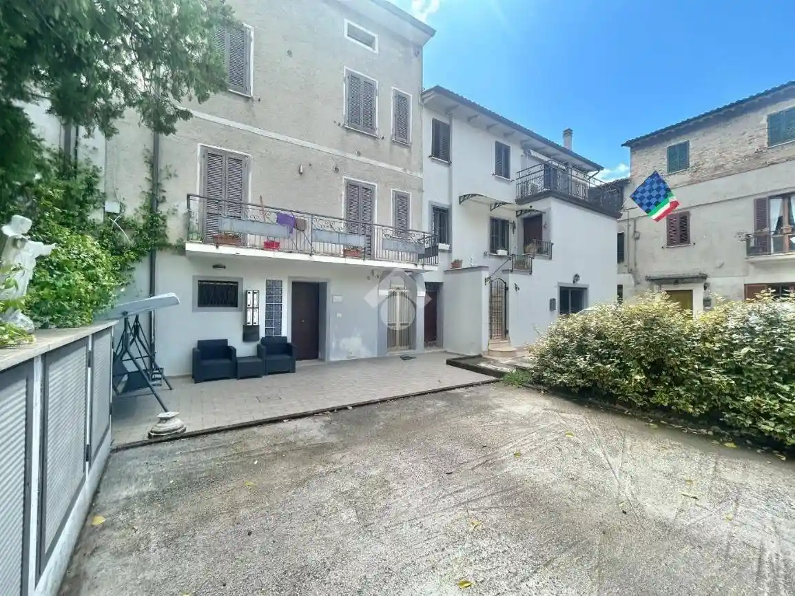 Appartamento in vendita a Assisi