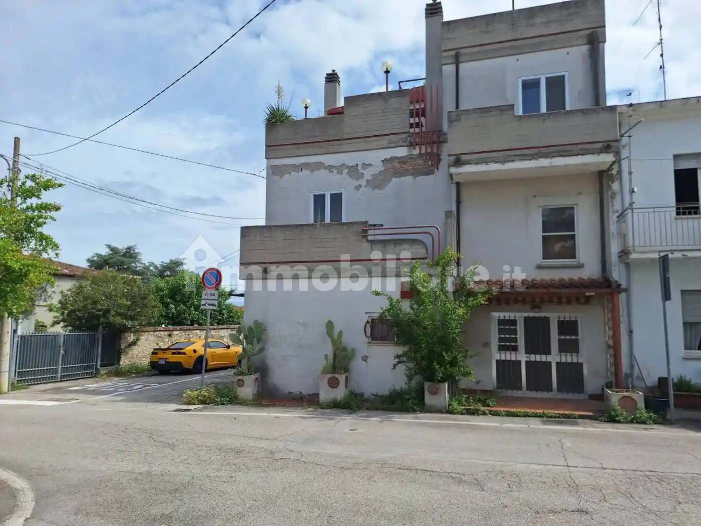 Casa indipendente in vendita a Rimini