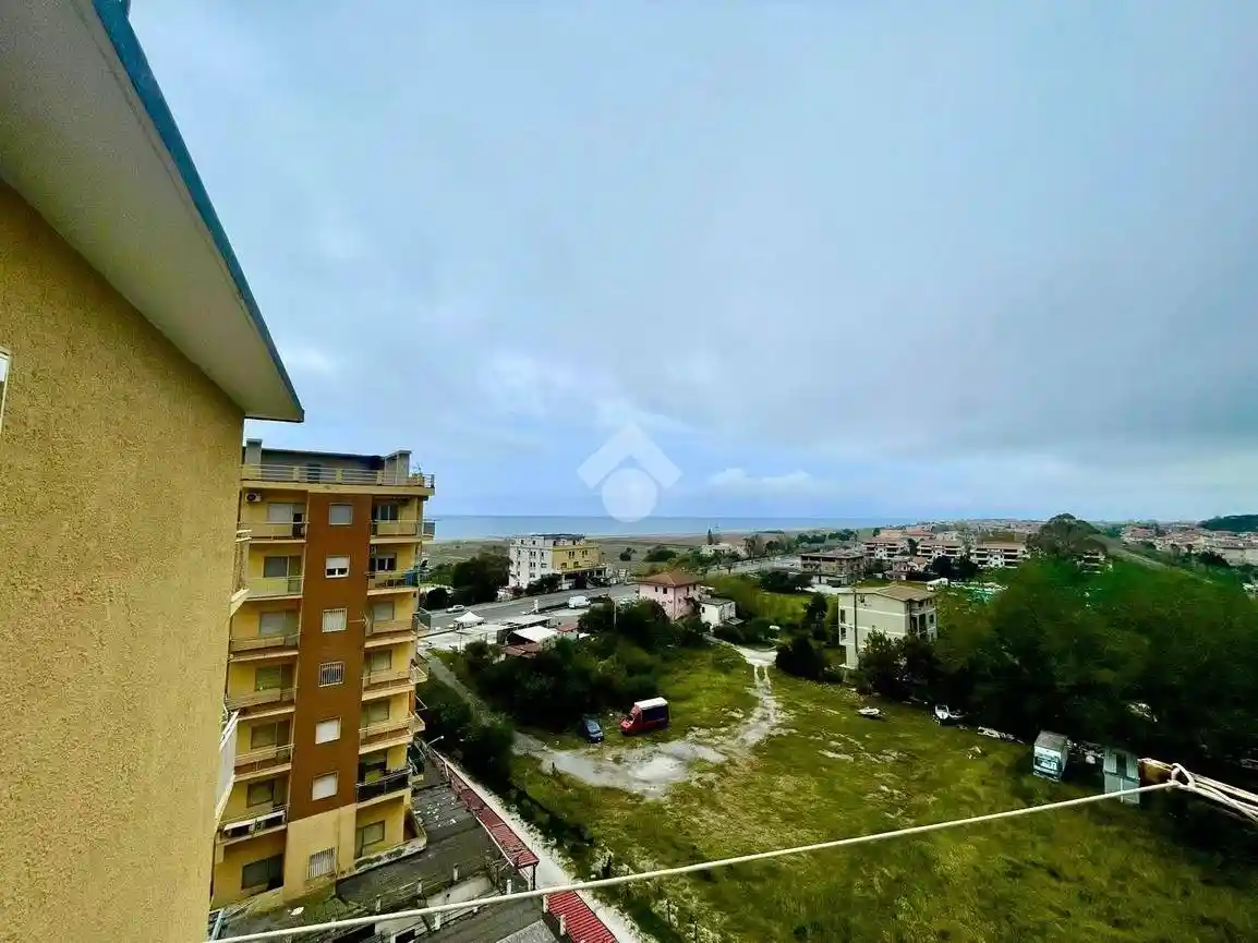 Appartamento in vendita a Falerna
