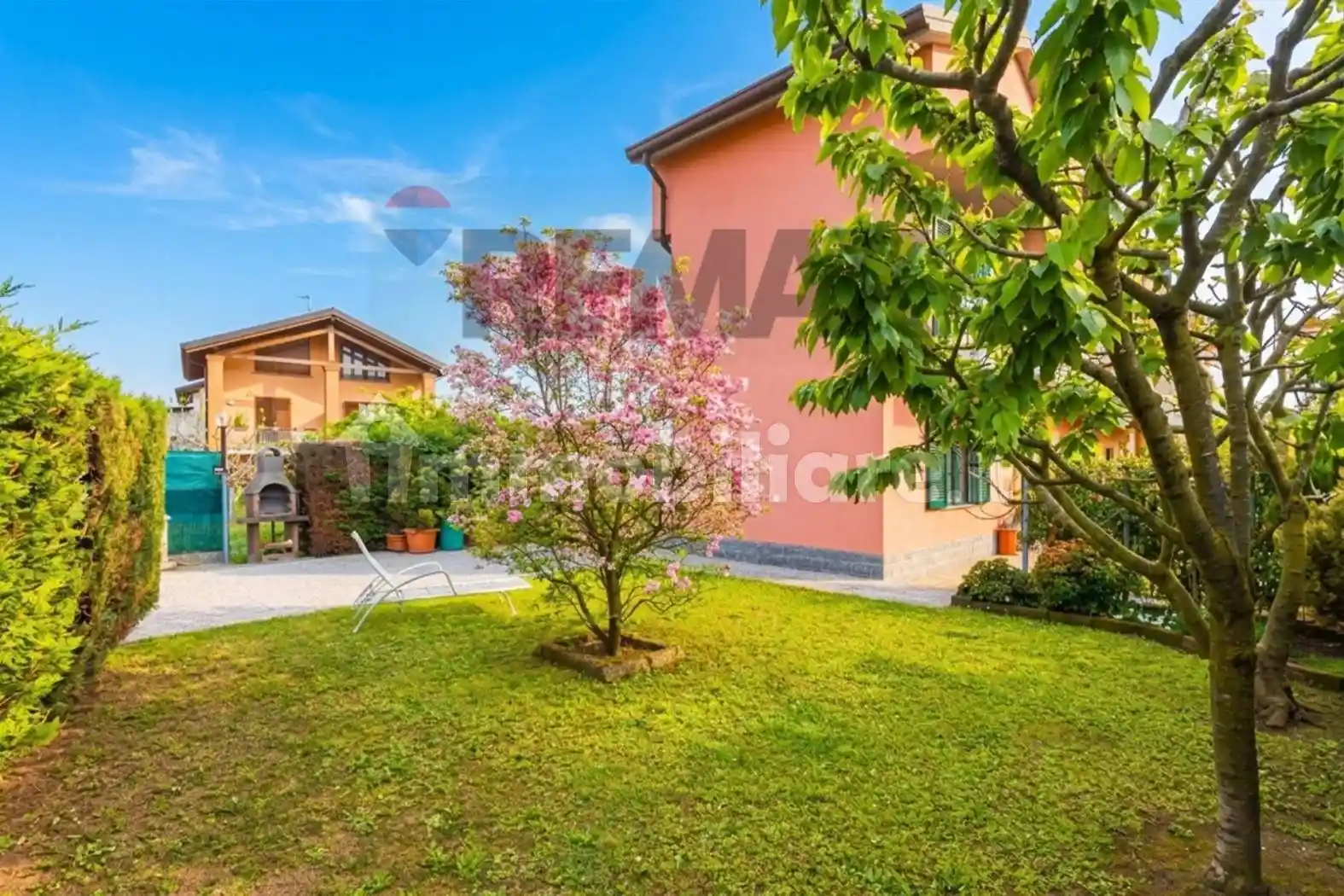 Villetta a schiera in vendita a Casatenovo