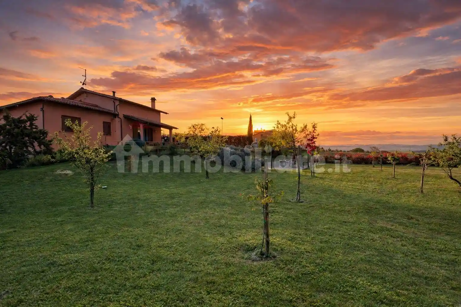 Villa in vendita a Sarteano