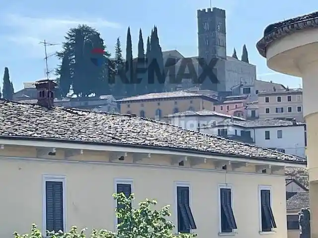 Appartamento in vendita a Barga