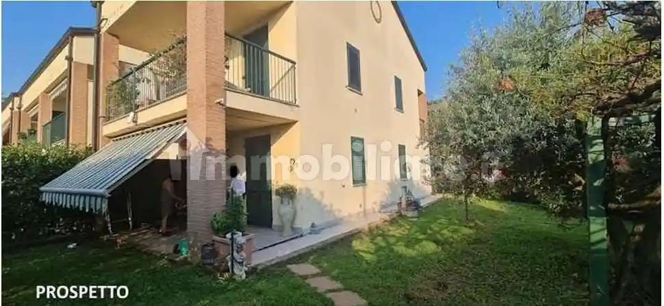 Appartamento in vendita a Lesmo