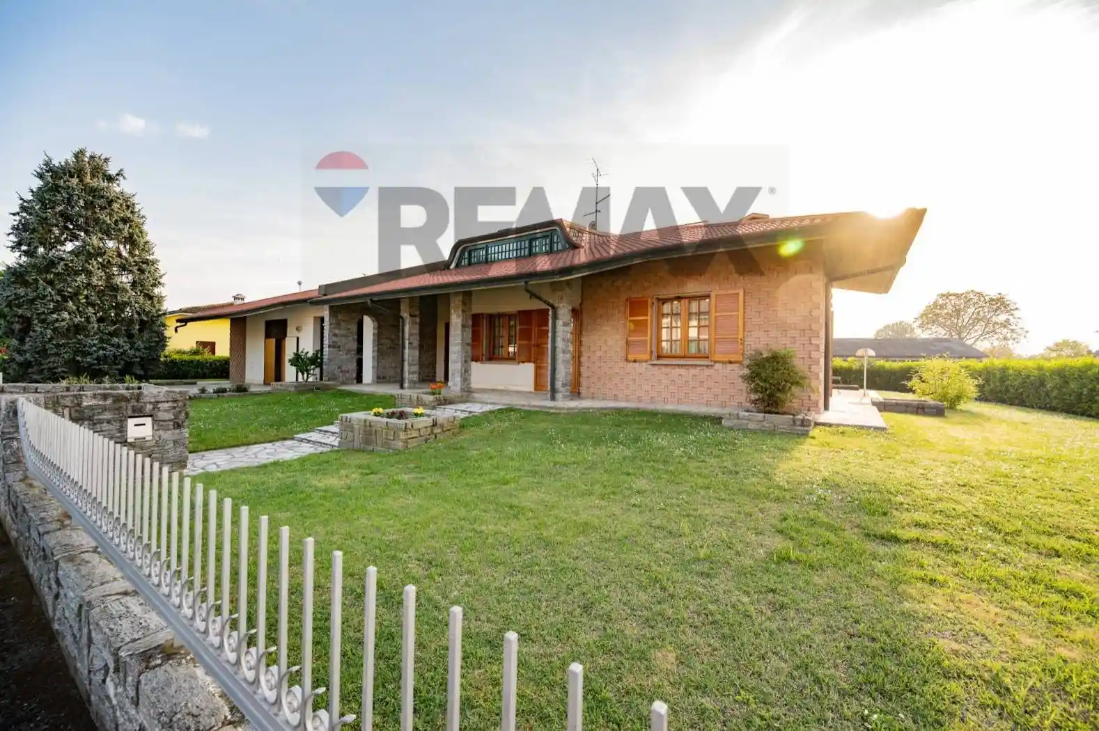 Villa in vendita a Luzzara