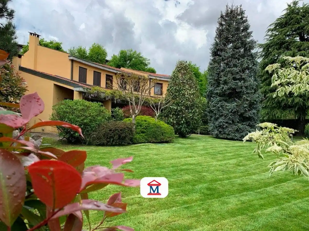 Villa in vendita a Brembate di Sopra