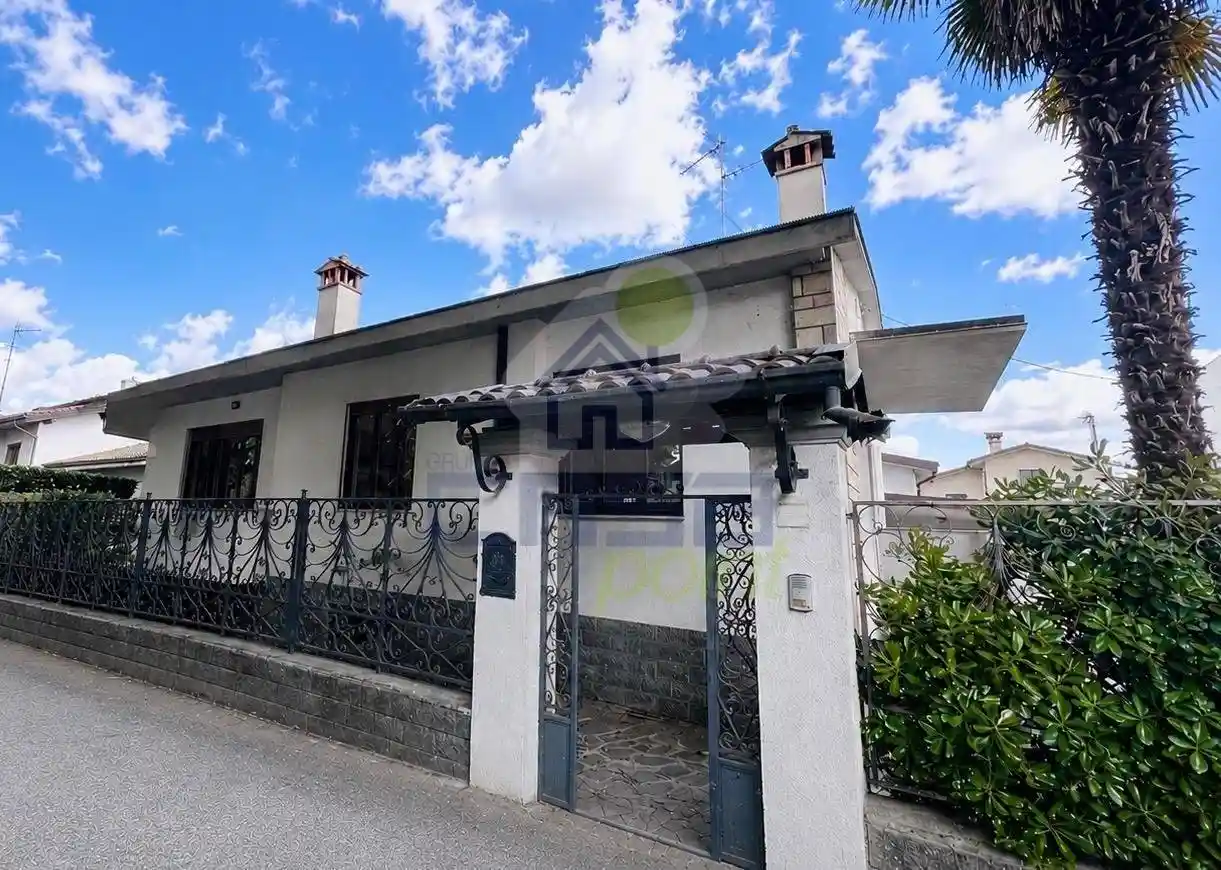 Villa in vendita a Sant'Angelo Lodigiano