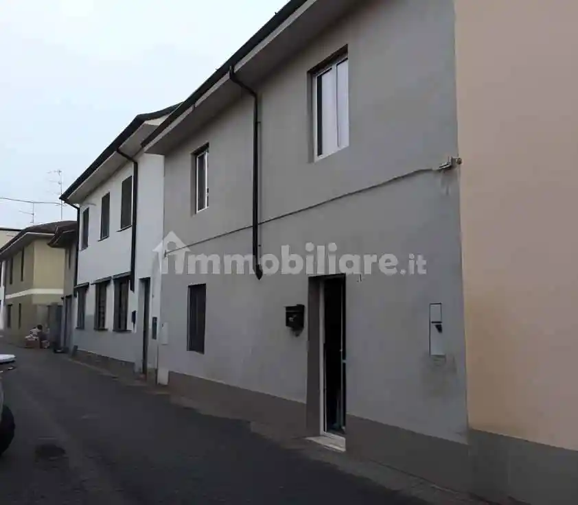 Appartamento in vendita a Corno Giovine
