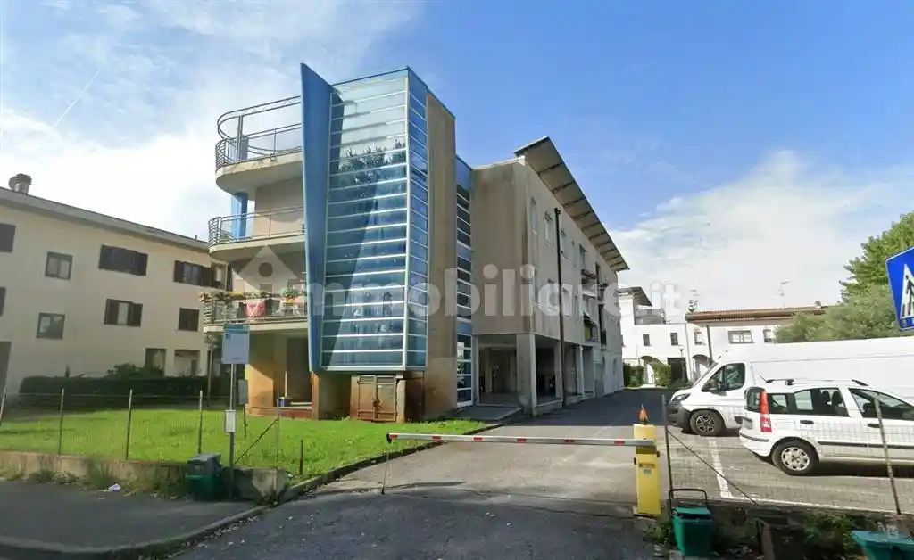 Appartamento in vendita a Viareggio