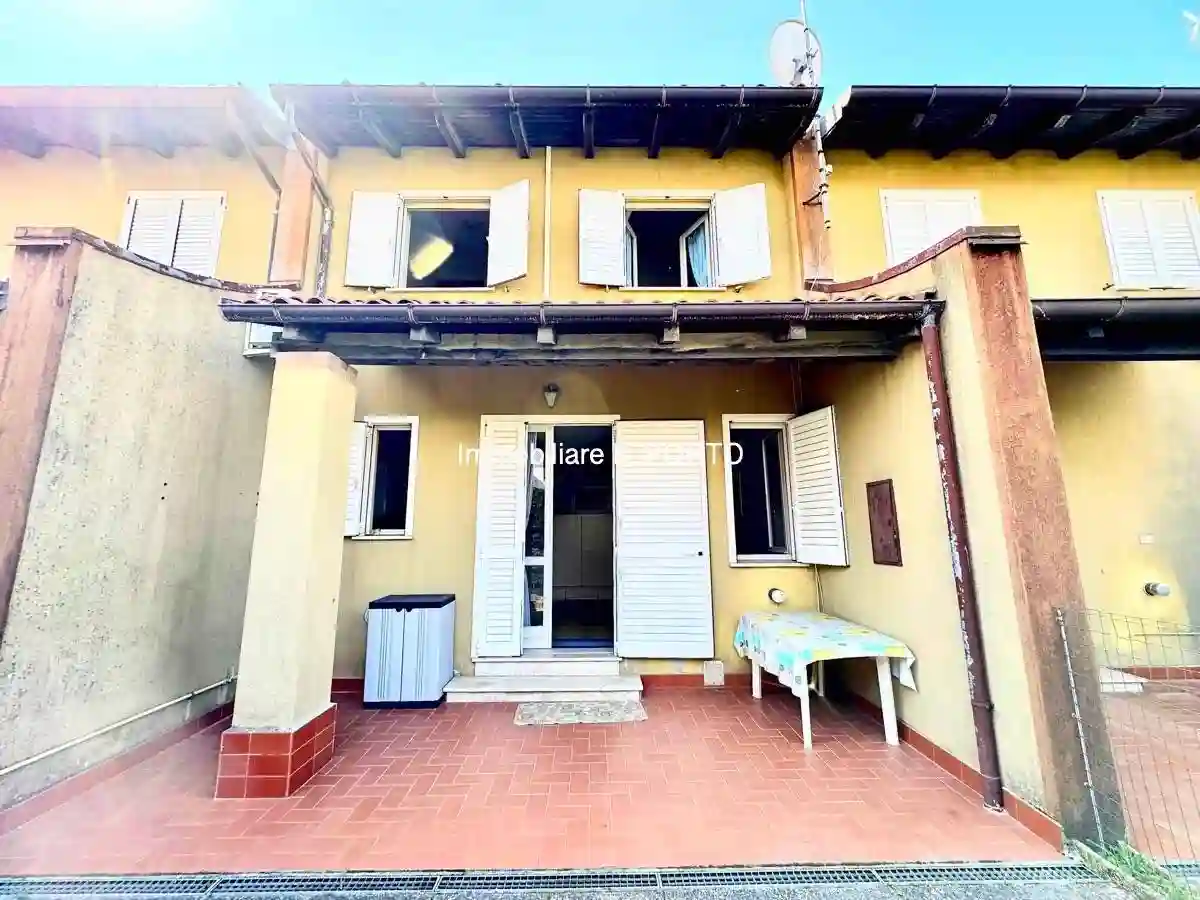 Villetta a schiera - foto 2