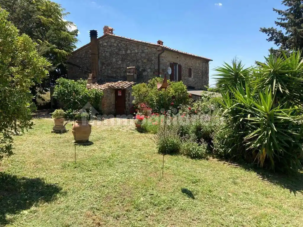 Rustico - Casale in vendita a Roccastrada