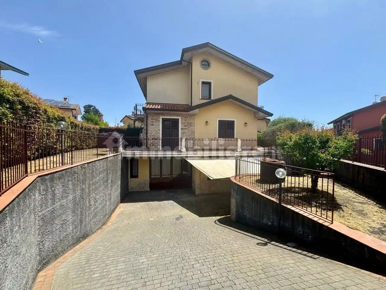 Villa in vendita a Trecastagni