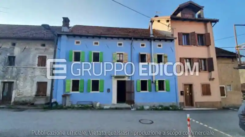 Appartamento in vendita a Tambre