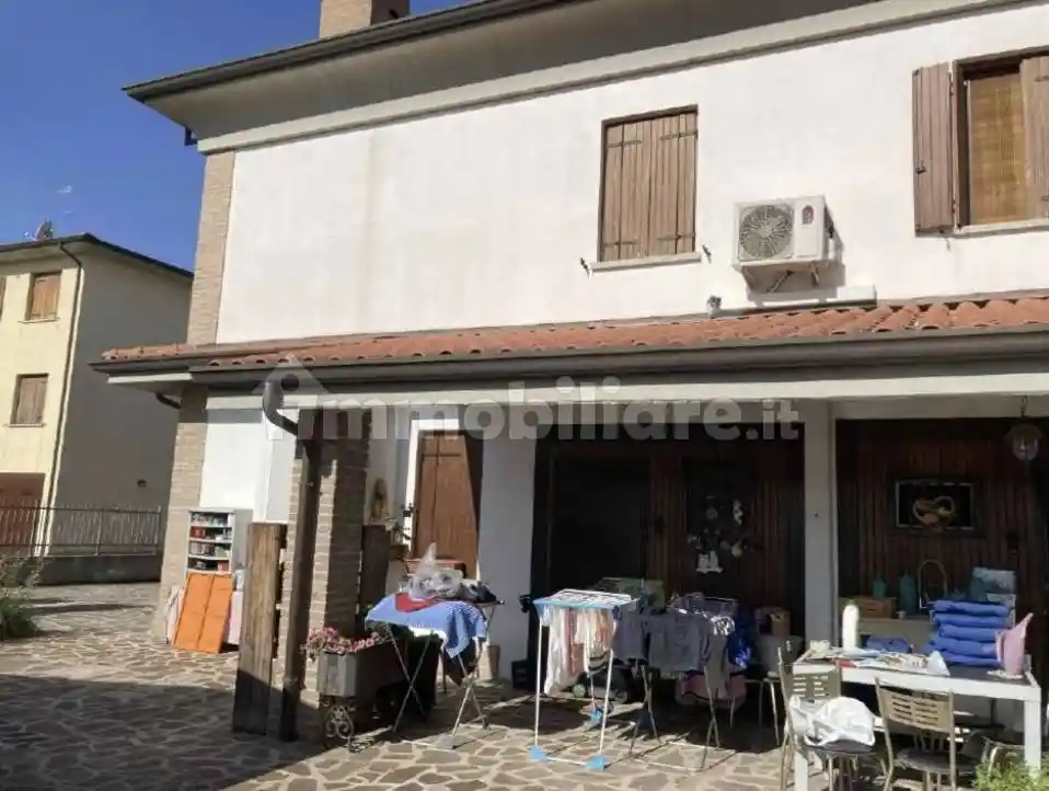 Villetta a schiera in vendita a Cento