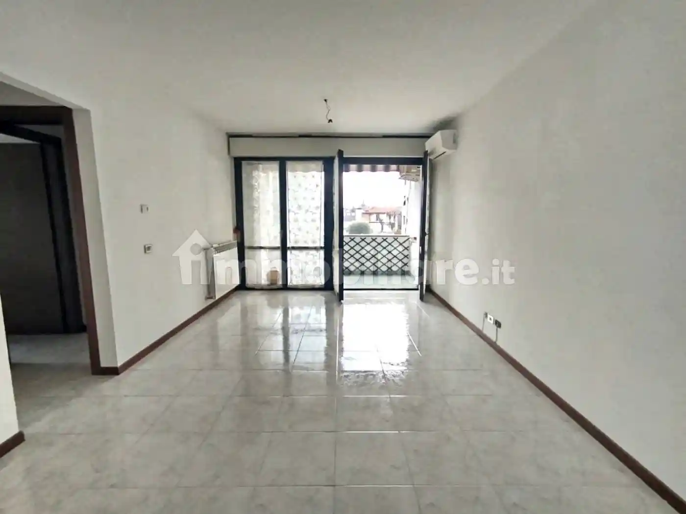 Appartamento in vendita a Erba