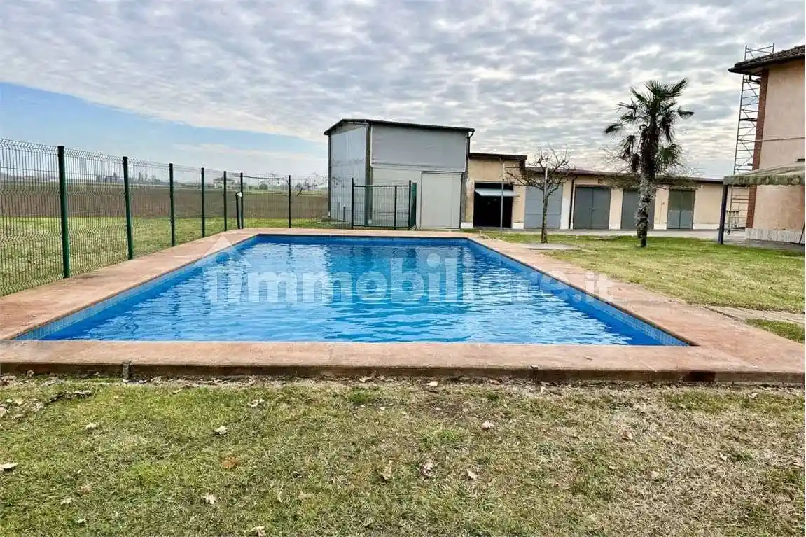 Casa indipendente in vendita a Castel Guelfo di Bologna