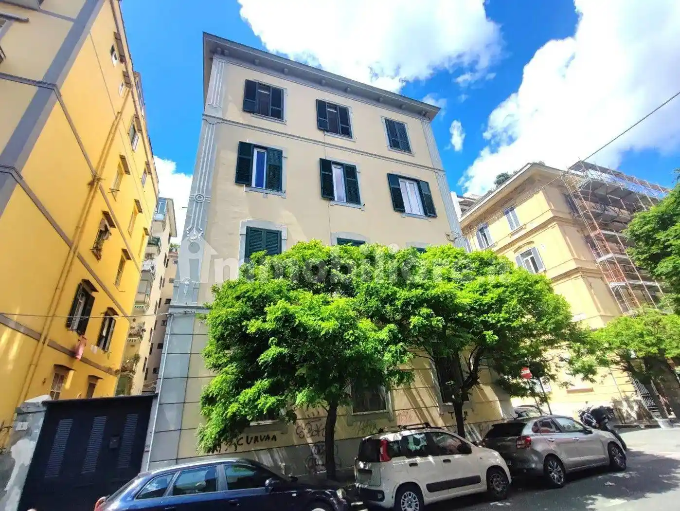 Appartamento in vendita a Napoli