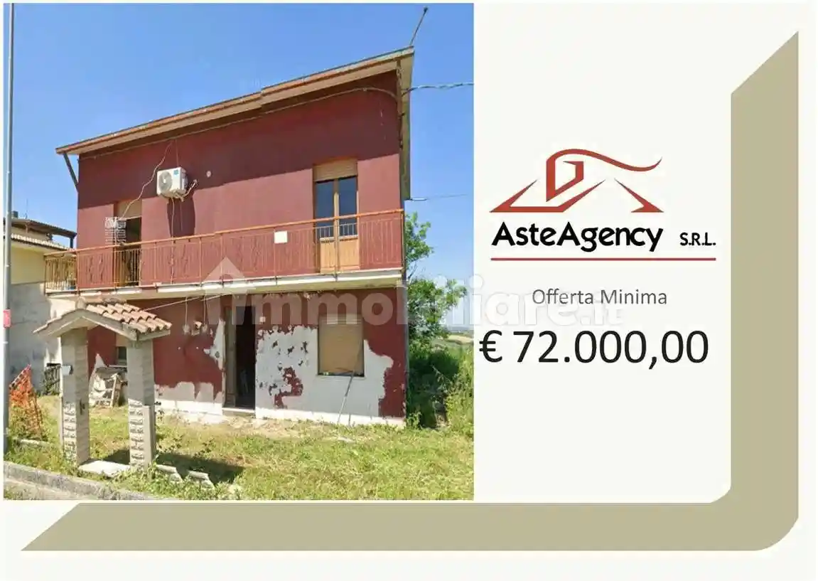 Appartamento in vendita a Terre Roveresche