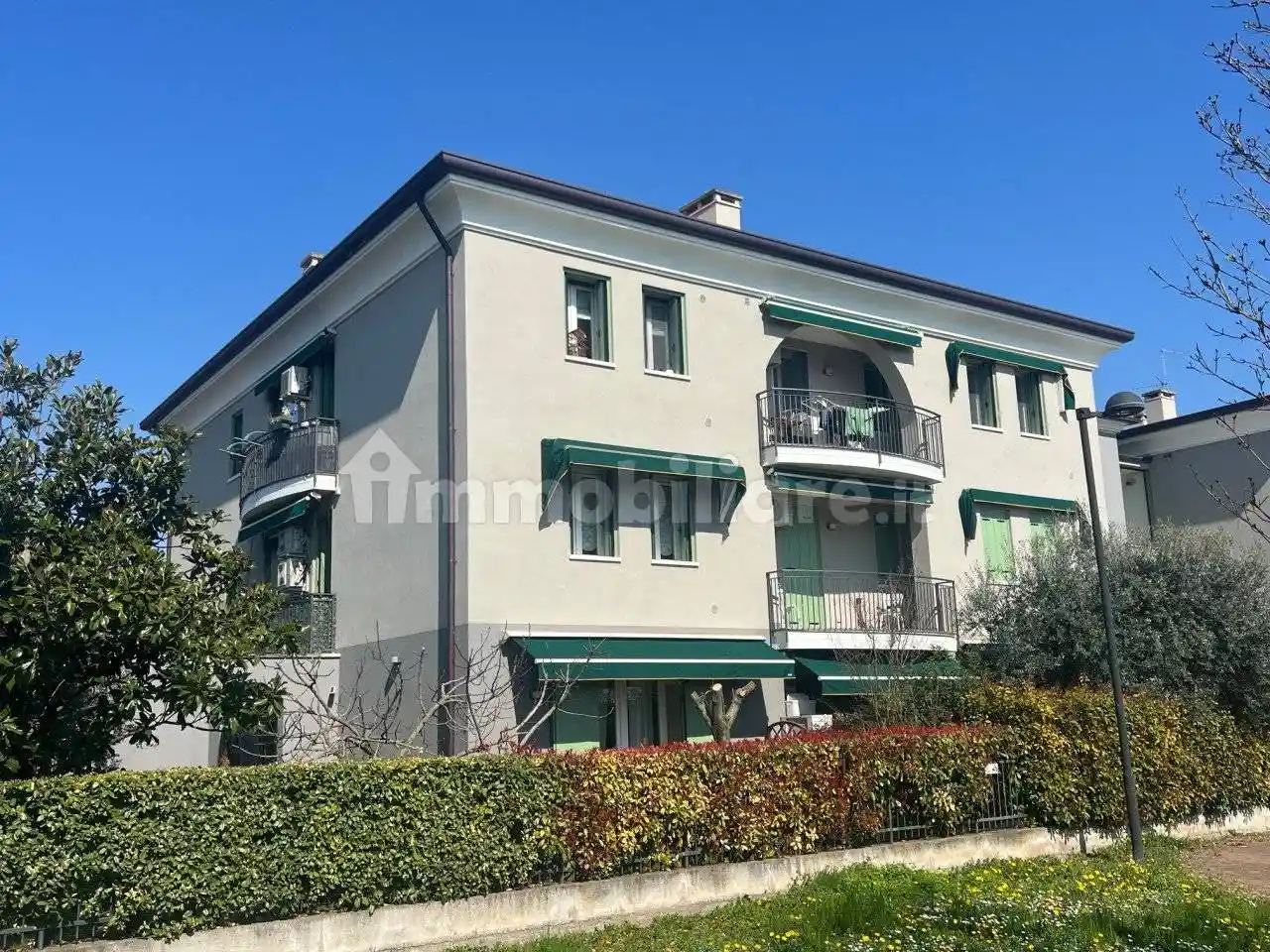 Appartamento in vendita a Lonigo