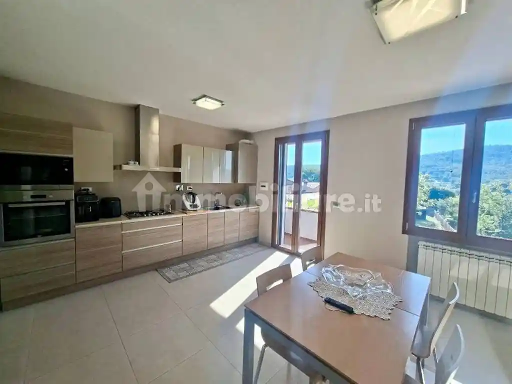 Villa in vendita a Bucine
