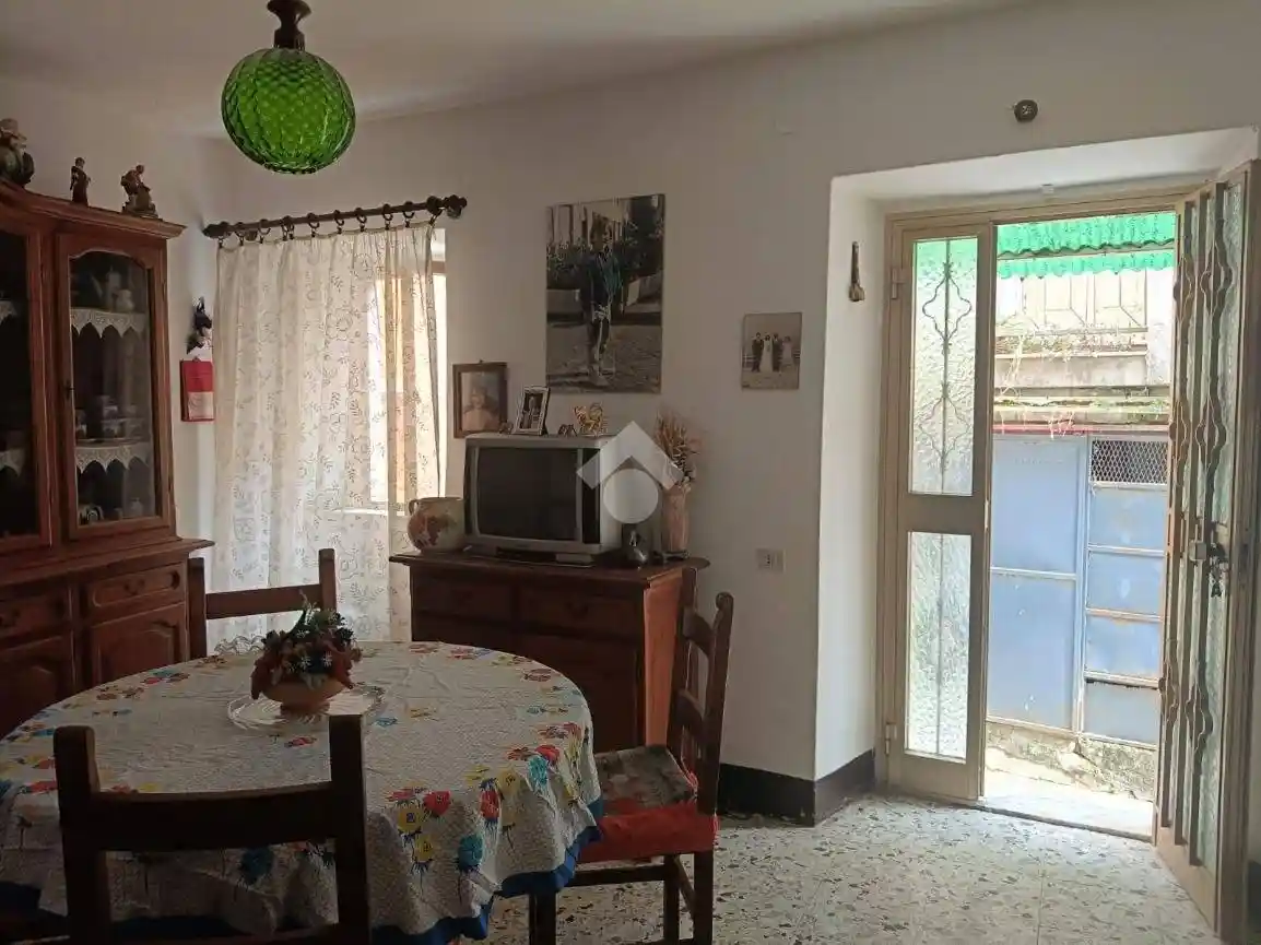 Rustico - Casale in vendita a Massa