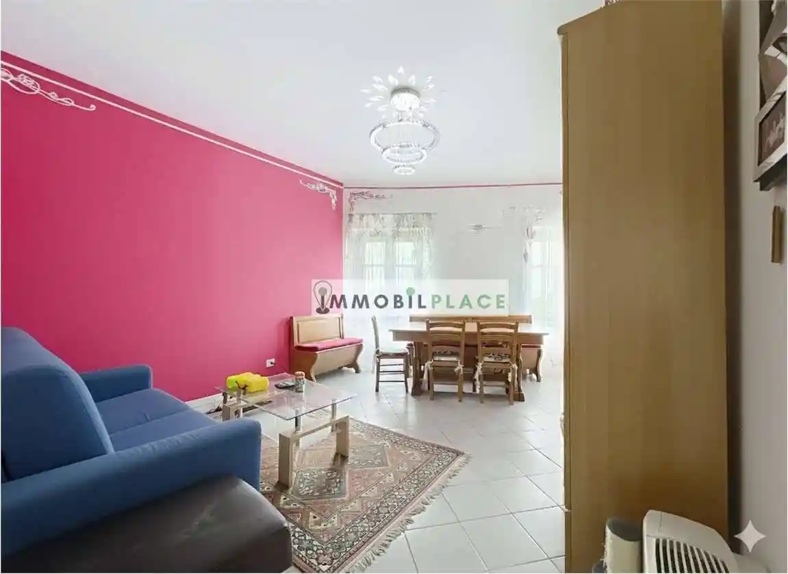 Casa indipendente in vendita a Contà