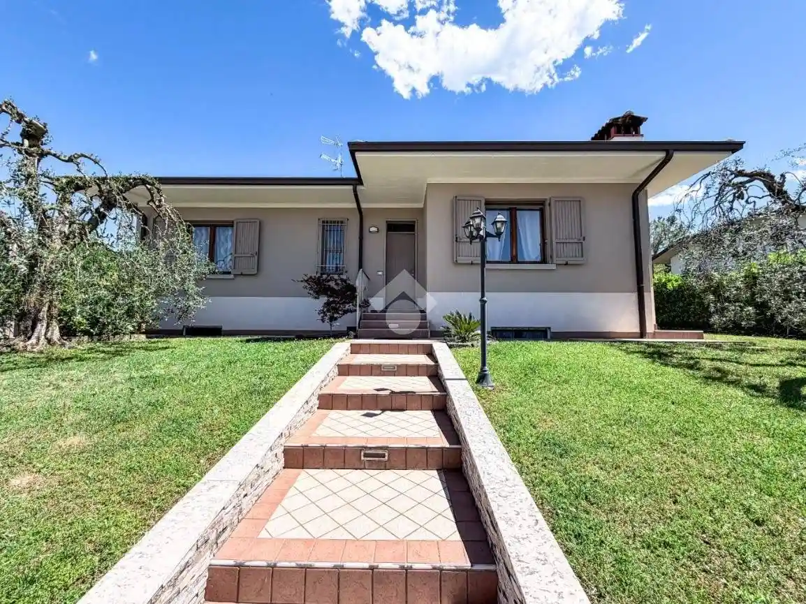 Villa in vendita a Muscoline