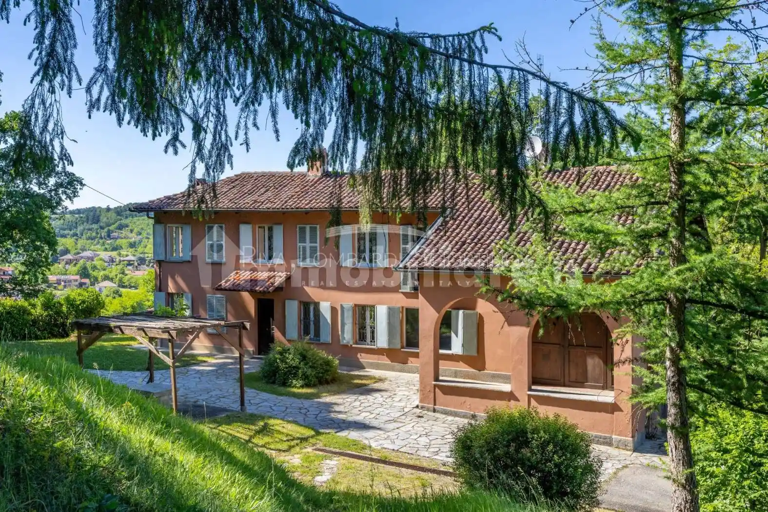Villa in vendita a Asti