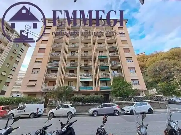 Appartamento in vendita a Genova